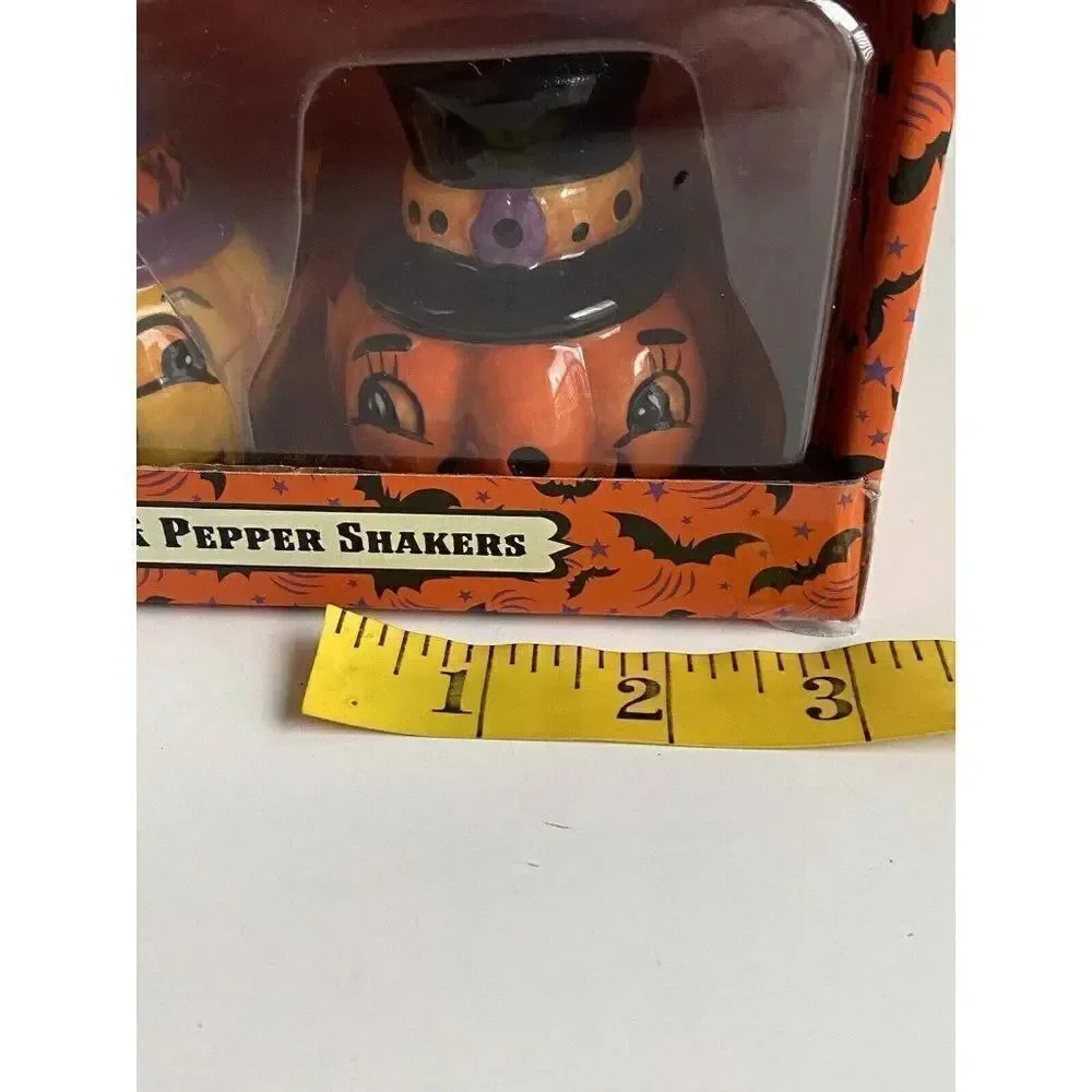 Johanna‎ Parker Halloween Salt & Pepper Shakers Pumpkin Jack-O-Lantern NEW